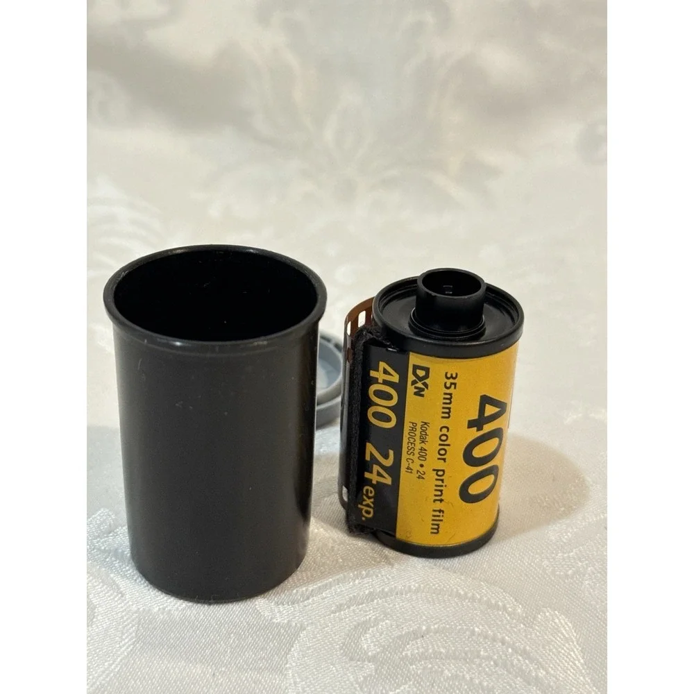 Kodak 400 Film Roll 35mm, Color Print 24 Exp. 1 Pack C-41